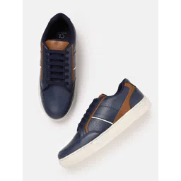 Carlton London Men Perforations Sneakers