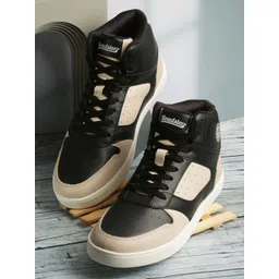 The Roadster Lifestyle Co Men Lightweight Lace-Up Casual Ankle Sneakers