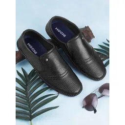 Mochi Men Textured Leather Slip-On Sneakers