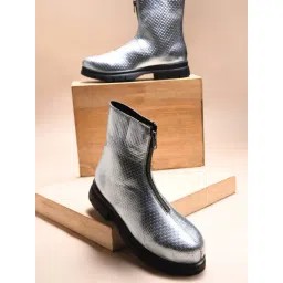 Clog London Women's Silver Casual Boots