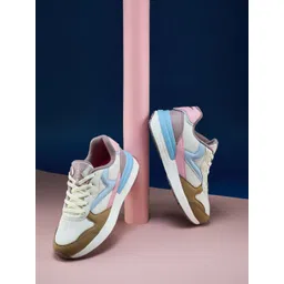 Campus Women Colourblocked Sneakers