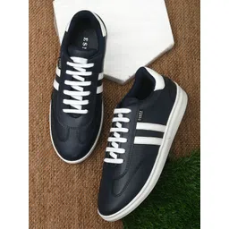 ESMEE Men Sneakers
