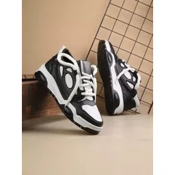 FABBMATE Boys Colourblocked Sneakers