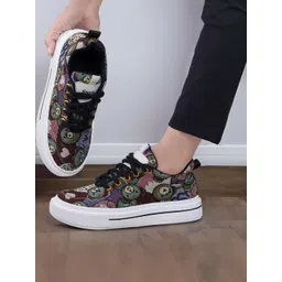 TRM Men Printed Running Sports Shoes