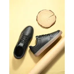 Killer Men Round Toe Lace-Ups Comfort Insole Sneakers