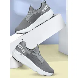 GO RUN VELOCITY - VALOR 2.0 Running Shoes For Men