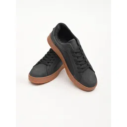 Snitch Men's Black Casual Shoes