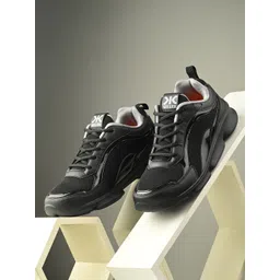 Killer Men Mesh Running Non-Marking Shoes