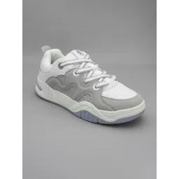 Red Tape Down Town Dapper Men Lace-Ups Colourblocked Round Toe Sneakers