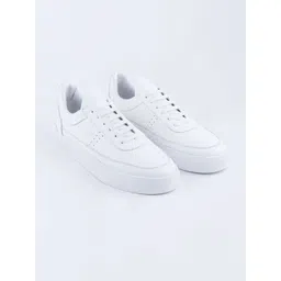 GRIFFIN Men Sneakers