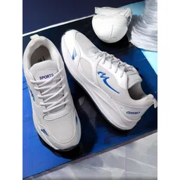 Free Kicks Men White Synthetic Marking Running Sports Shoes