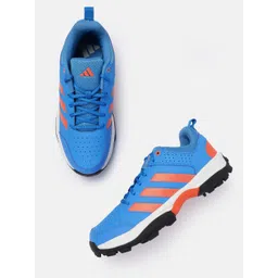 ADIDAS Men Crinu 24 Cricket Shoes