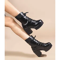 Boots For Women