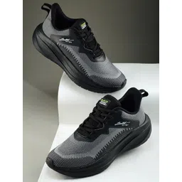 DUKE MEN'S AEROKNIT RUNNING SHOES