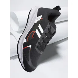 glitchez Men Colourblocked Sneakers