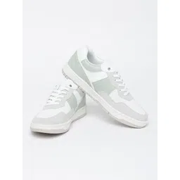 Snitch Men White Lace-Ups Lightweight Colourblocked Sneakers