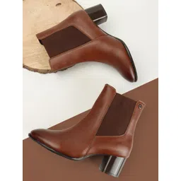 Carlton London Women Block-Heeled Chelsea Boots