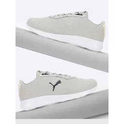 Puma Flyumph Sneakers For Men