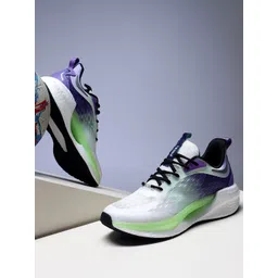 Trenz Men Textured Lace-Up Running Shoes