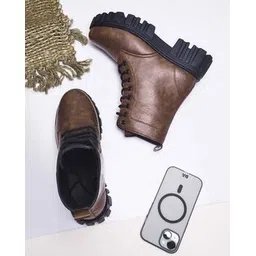 Women Ankle-Length Boots with Lace Fastening