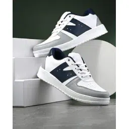 Men Low-Top Lace-Up Sneakers