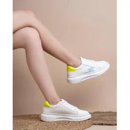 Women Casual Shoes With Synthetic Upper