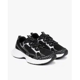 Women Low Lace-Up Casual Shoes