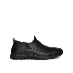 Men Slip-On Round-Toe Casual Shoes
