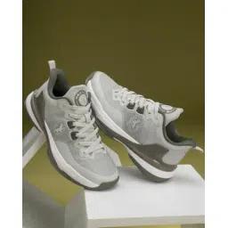 Men Casual Shoes with Mesh Upper      