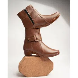 Lace Fastening Ankle-Length Boots with Synthetic upper
