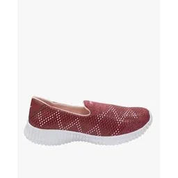 Women Low-Top Slip-On Running Shoes