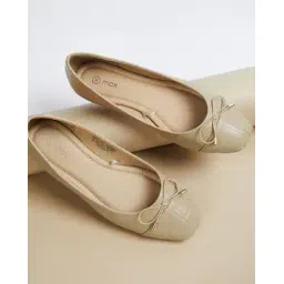 Casual Shoes with PU Upper