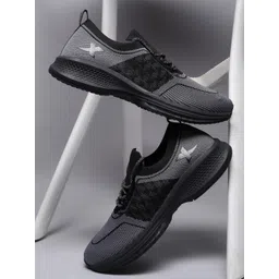 Xtep Men Air Gel Insole Textile Super Grip EVA Non-Marking Walking Shoes