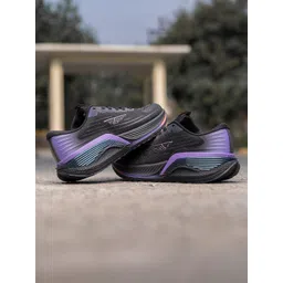 Red Tape Men Flow +Mesh Walking Shoes