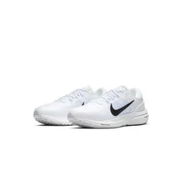 Nike Women Air Zoom Vomero 15 Road Running Shoes