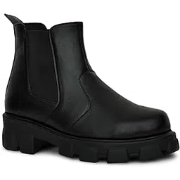 Stylish & Comfortable Boots for Women | Trendy Fashion Footwear for Casual