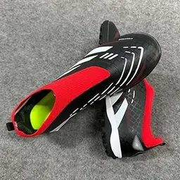 Professional Soccer Cleats for Men ?? Non-Slip Futsal & Football Boots for Superior Field Grip and Performance
