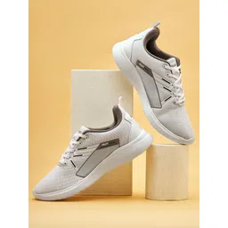 AVANT Men Mesh Ultra Running Lace-Up Shoes