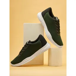 AVANT Men Mesh Running Nitro Lace-Up Shoes