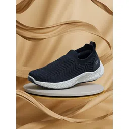 NEEMANS Women Flex Weave Slip On Sneakers