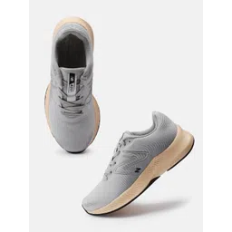 new balance New Balance Women 420I Dynasoft Running Shoe
