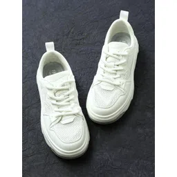 SPYKAR Men Round Toe Lace-Up Sneakers