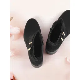 Metro Women Casual Block-Heeled Chelsea Boots