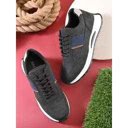 Killer Men Colourblocked PU Sneakers