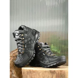 Vellinto Trekforce Men Round Toe Casual Boots