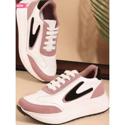 glitchez Women Colourblocked Sneakers