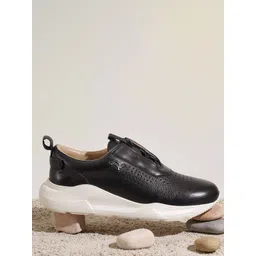 LUXORO FORMELLO Men Leather Sneakers