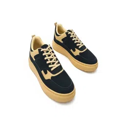 Kitee Men Colourblocked Sneakers