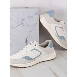 Mochi Men Sneakers