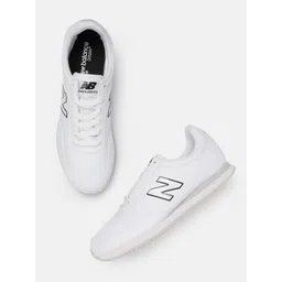 New Balance Men 720 Sneakers